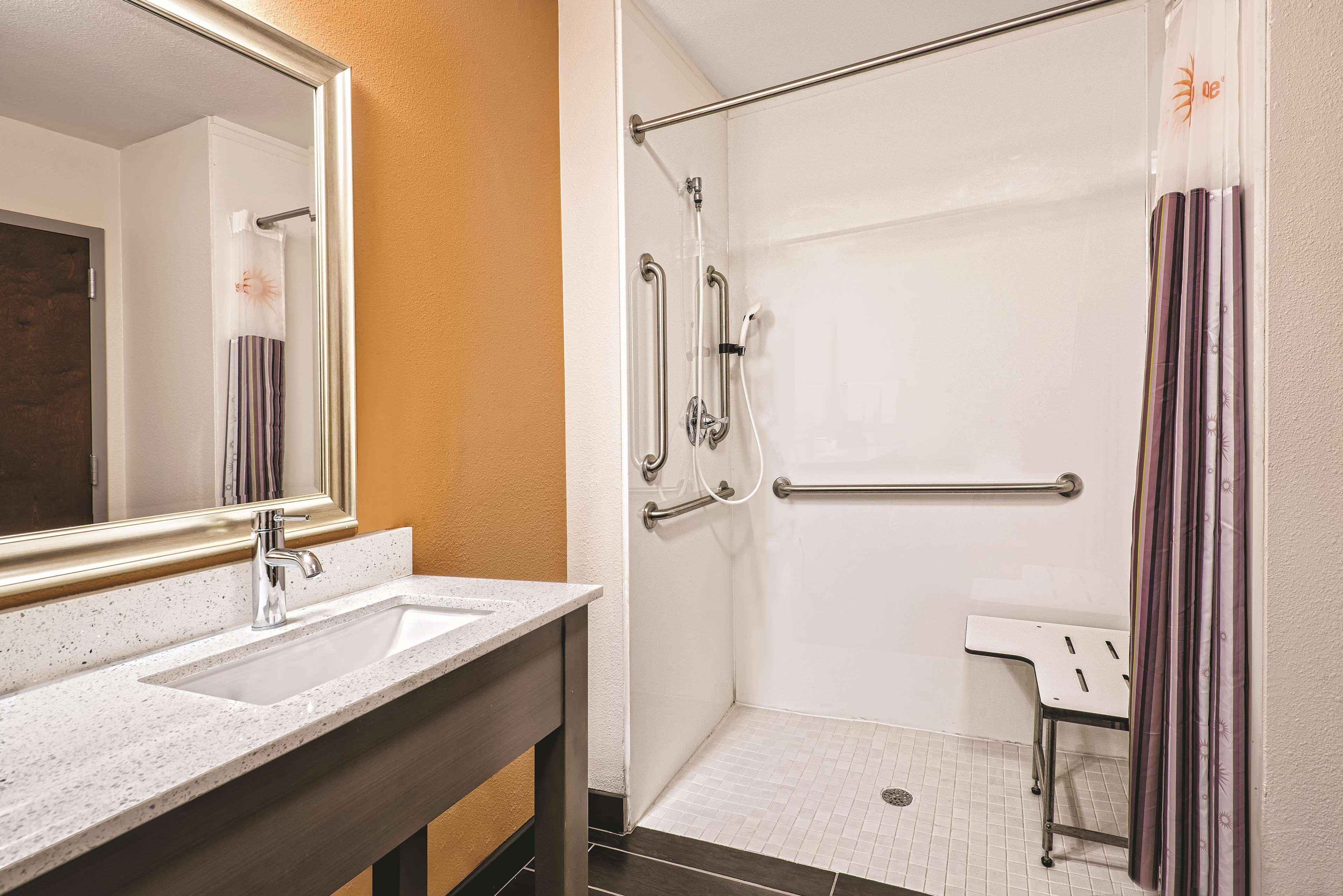 Hotel La Quinta By Wyndham San Antonio By Frost Bank Center Extérieur photo