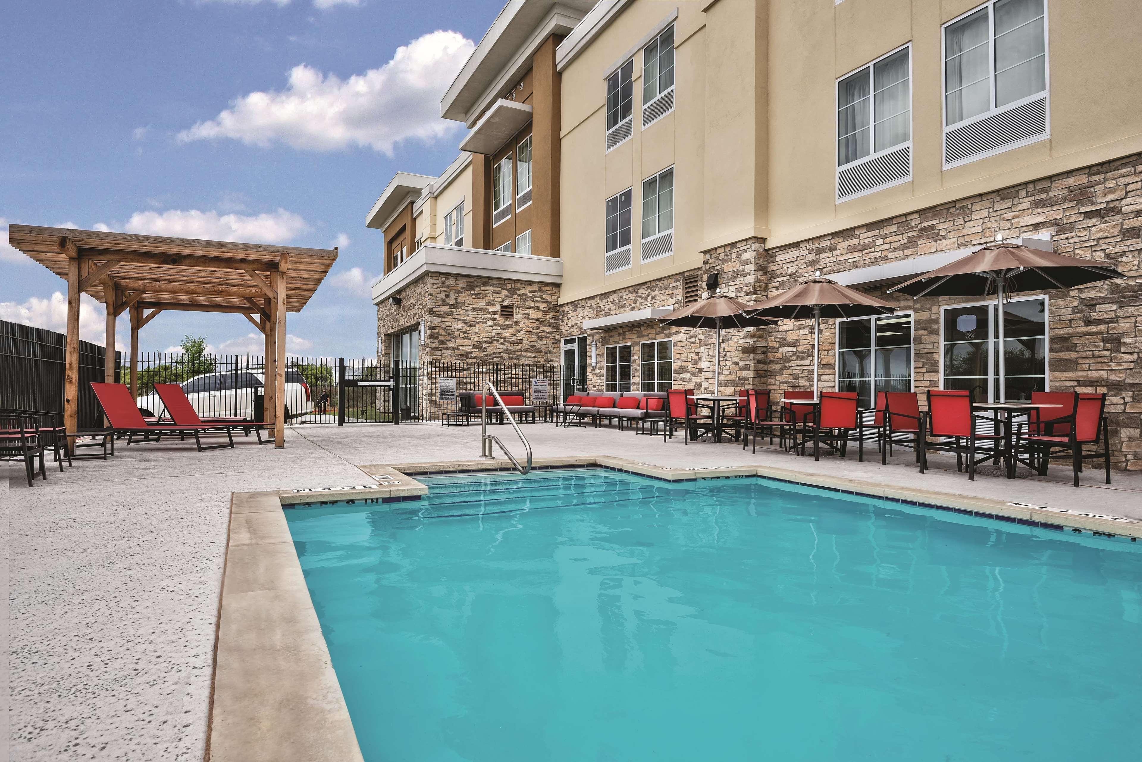 Hotel La Quinta By Wyndham San Antonio By Frost Bank Center Extérieur photo